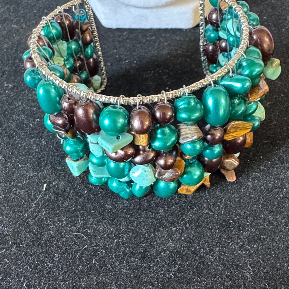 Artisan Made Turquoise & Bead
Silver Tone Open Cuff Bracelet - Picture 4 of 5
